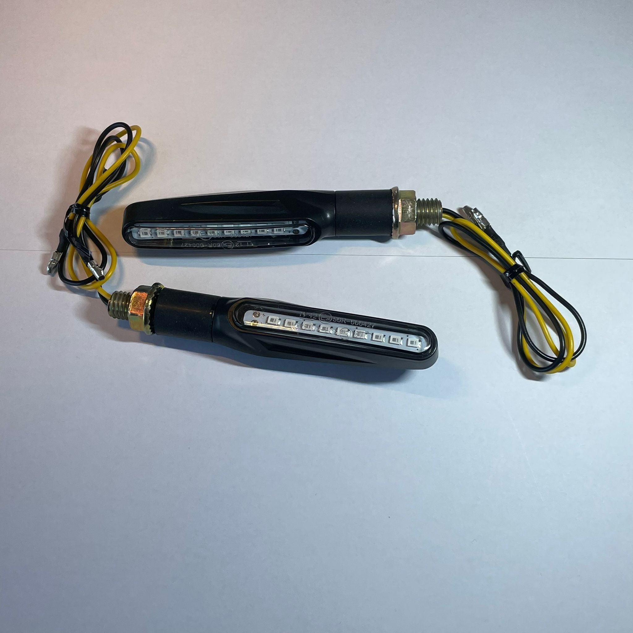 Sequencial / Flowing LED Turn Signals (M10)