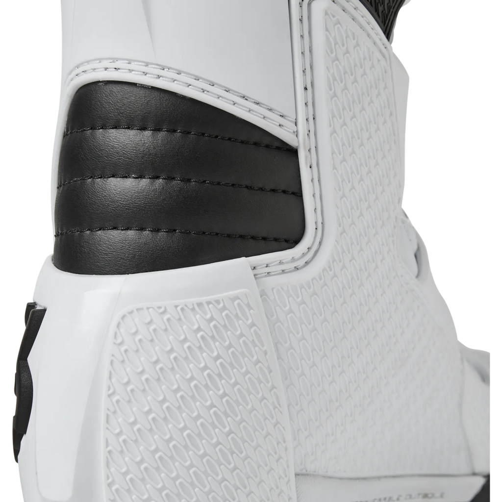 Fox Comp Boots (Black / White)