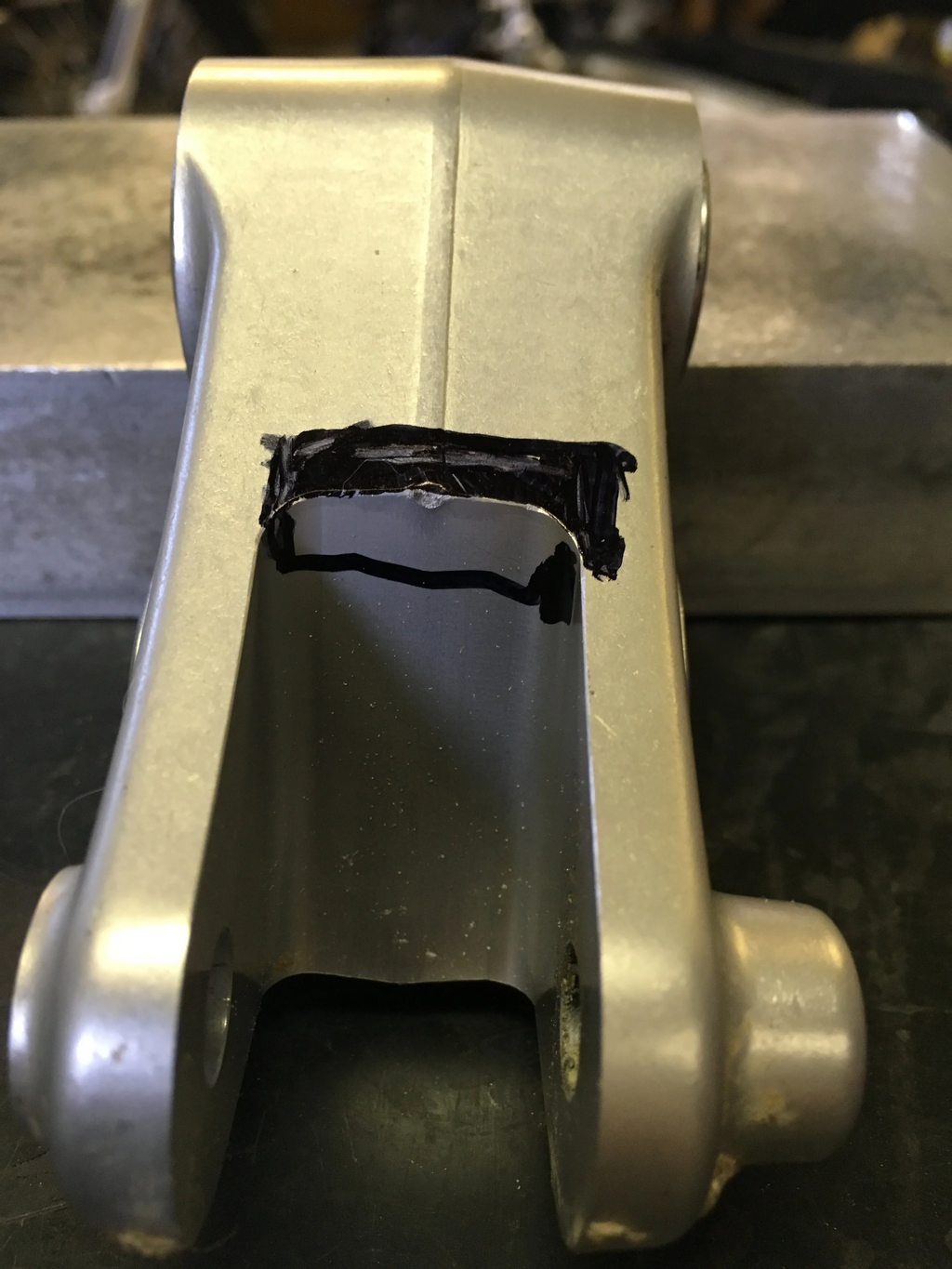 Husqvarna 701 Enduro & Supermoto (2016-2026) - 15.9mm/19.1mm/31.8mm/38.1mm KoubaLink Lowering Link